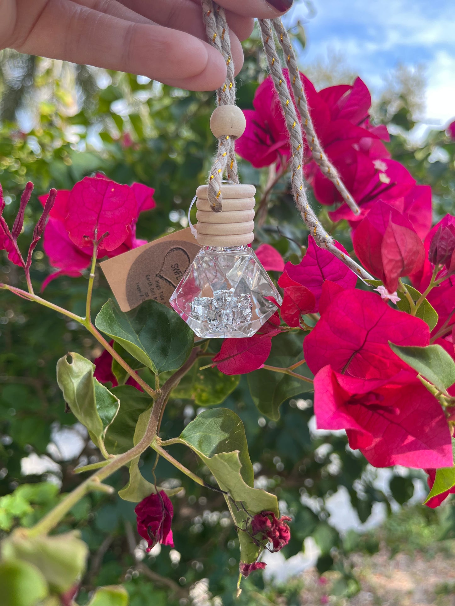 SWFL Beach Hanging Fragrance Diffuser in High Tide Scent
